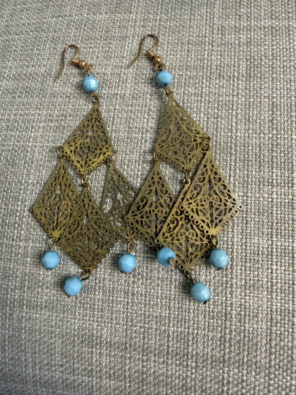 Jewelry bundle - Picture 3 of 8
